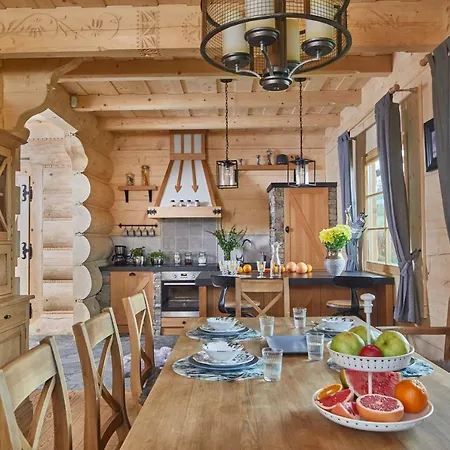 Chalet Osada Maruszyna *